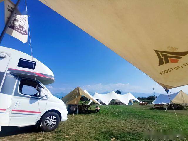 ：房车自驾旅行生活全指南AG真人网页车轮